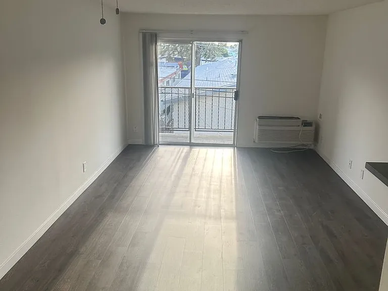 3333 Motor Ave — Photo 29