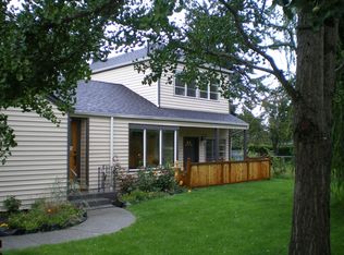 15661 20th Ave SW, Burien, WA 98166