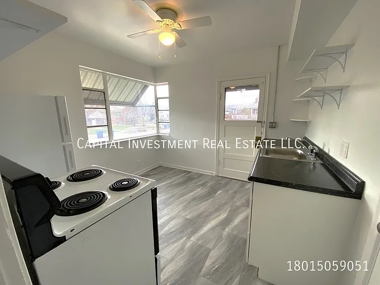 1813 S 800 E #1813 — Photo 6