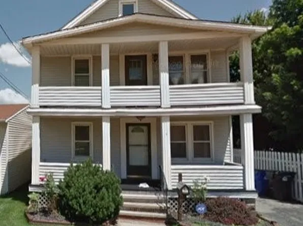 6106 Flowerdale Ave, Cleveland, OH 44144