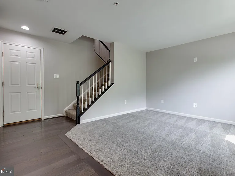 6227 Doctor Patel Dr — Photo 5