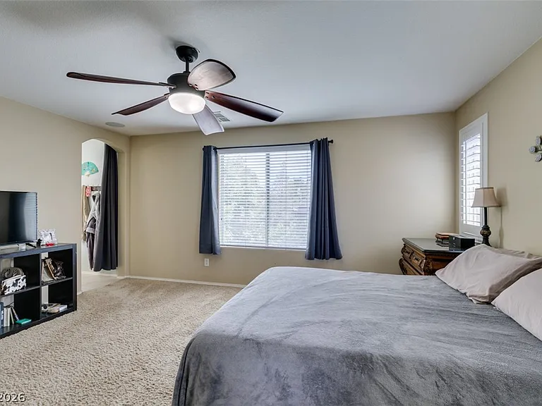 2619 Begonia Valley Ave — Photo 39
