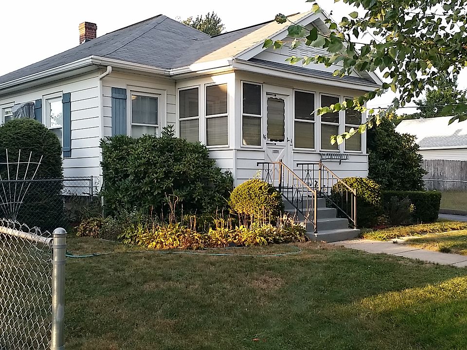 Super Cute Bungalow
