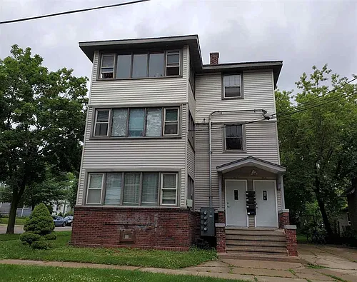 932 Emerald St #1B Photo 1