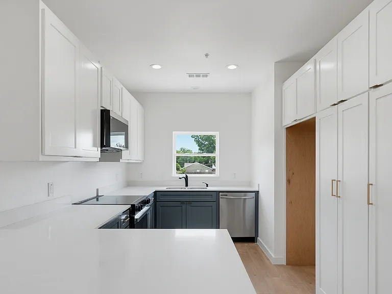 508 S Oconnor Rd — Photo 4