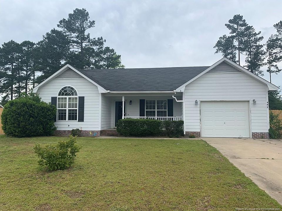 1st image of 483 Northwoods Dr