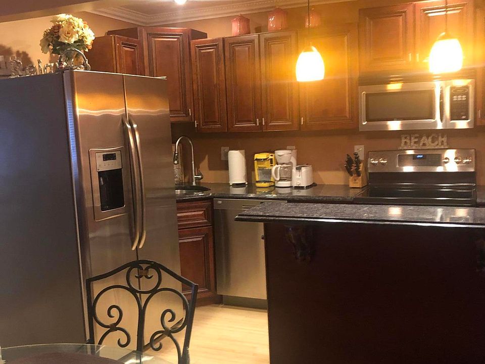 1st image of 1382 Ocean Ave Unit A11