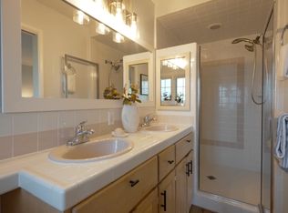 2414 Villa Nueva Way, Mountain View, CA 94040