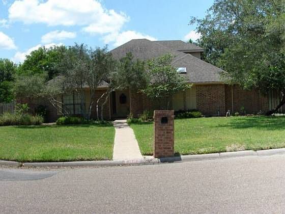 1st image of 2949 Emerald Lake Dr