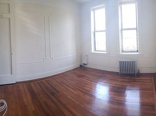 866 E 28th St APT 1B, Brooklyn, NY 11210