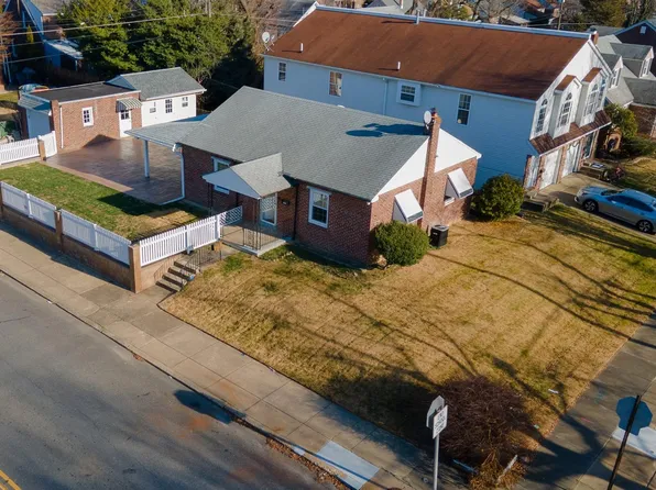 2101 Griffith St, Philadelphia, PA 19152