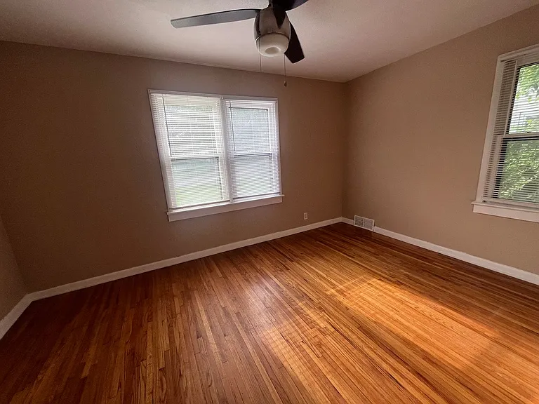 2661 N Estelle St — Photo 10