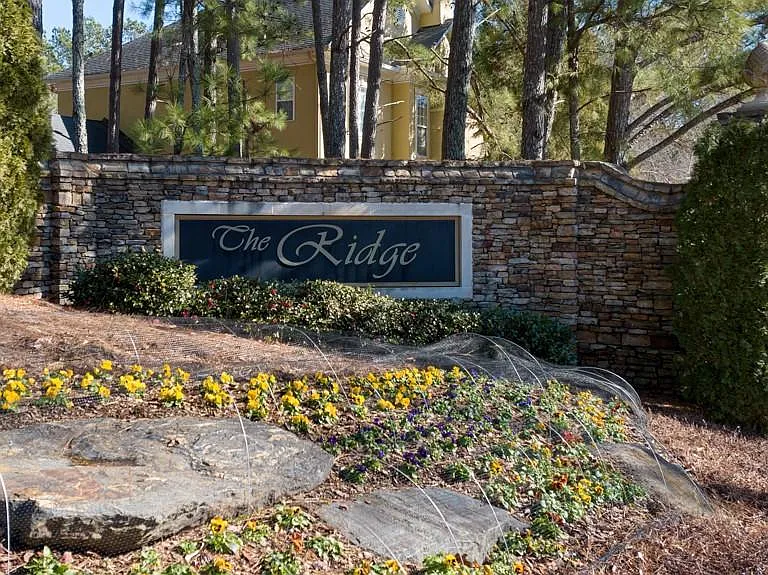 9445 Stoney Ridge Ln — Photo 6