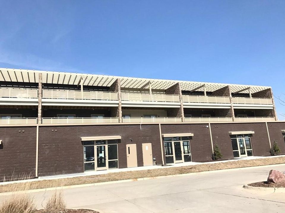 1st image of 565 Cameron Way APT 304