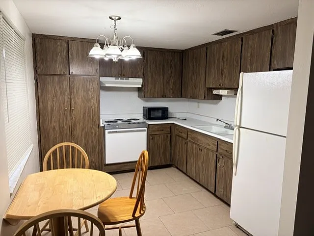 2 bed, 625 sqft, $1,500 — Photo 3