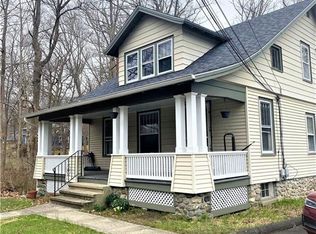 1104 Chase Pkwy, Waterbury, CT 06708