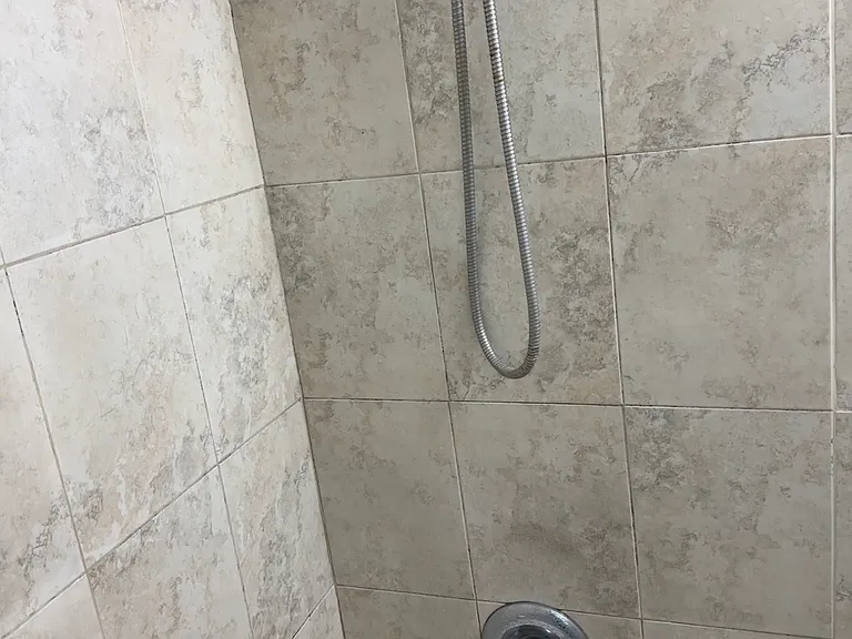 1024 Michigan Dr E — Photo 18