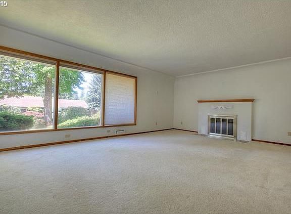 2nd image of 7215 NE 58th Ave
