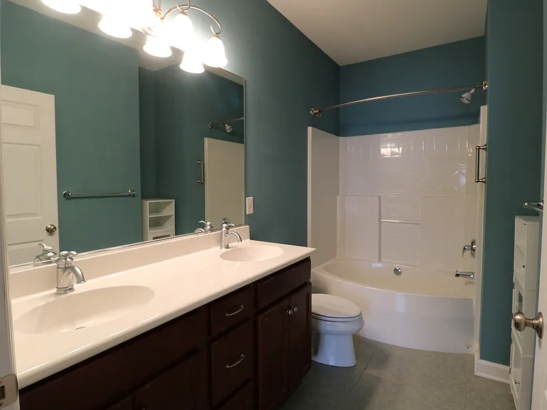 777 Tatton Park Dr — Photo 15
