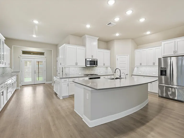 2609 Loxley Dr — Photo 33