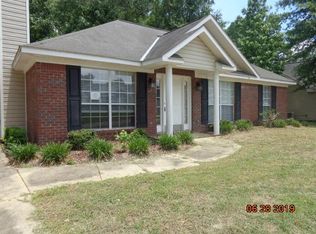 98 Fleetside Ct, Kinsey, AL 36303