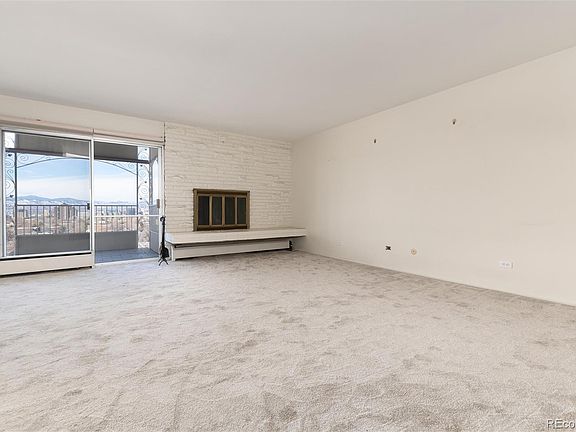 4th image of 1200 N Humboldt Street #1103
