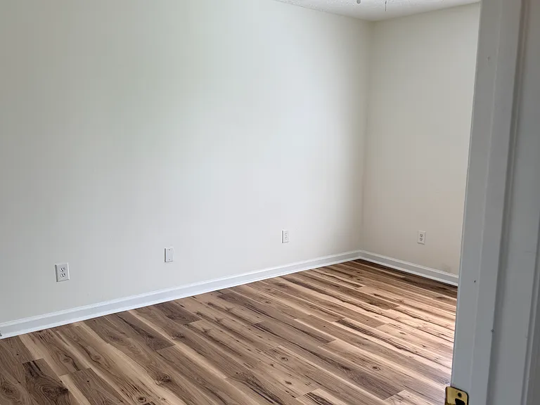 1034 Pinoak Dr #1032 — Photo 9