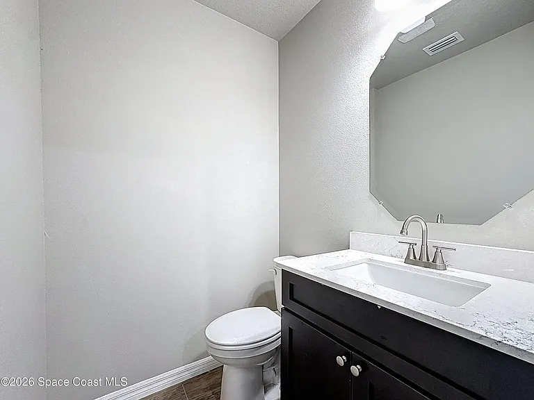 498 L M Davey Ln — Photo 13