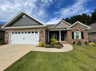 667 Valley Stream Dr, Enterprise, AL 36330