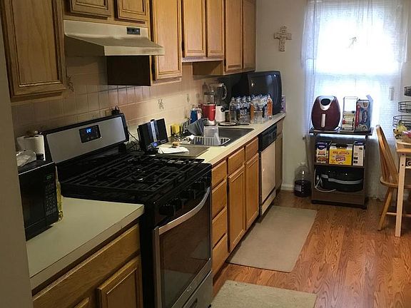 2nd image of 7146 Mahogany Dr #4