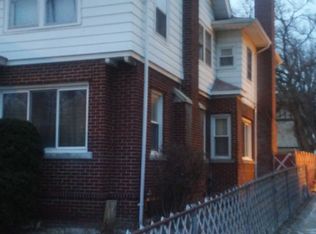 830 E 8th St, Flint, MI 48503