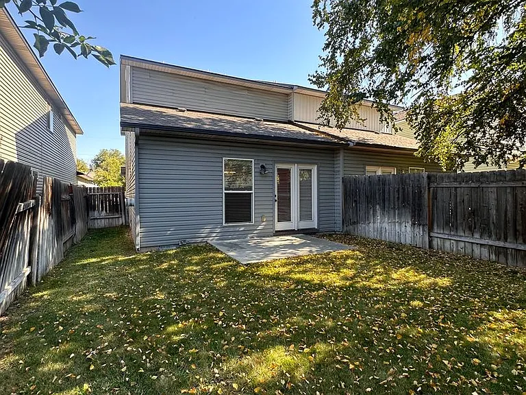 2115 S Dorothy Ave — Photo 23