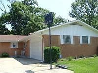 1st image of 61 Chamberlin Ct