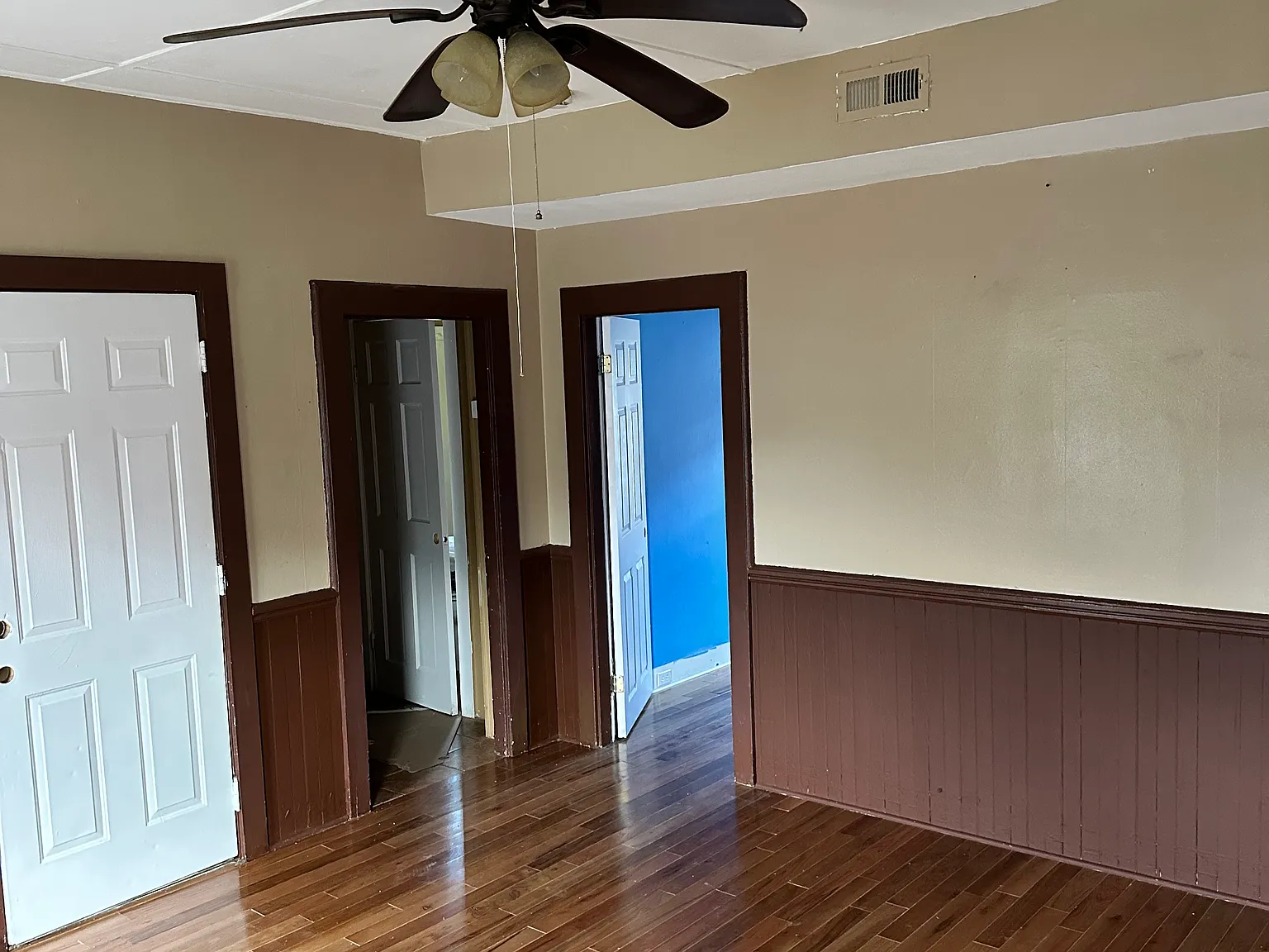 37 Taylor Ave — Photo 3