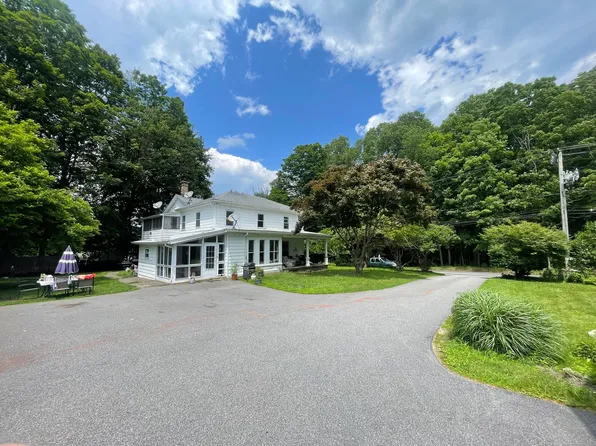 267 Rockwell Street, Winchester, CT 06098