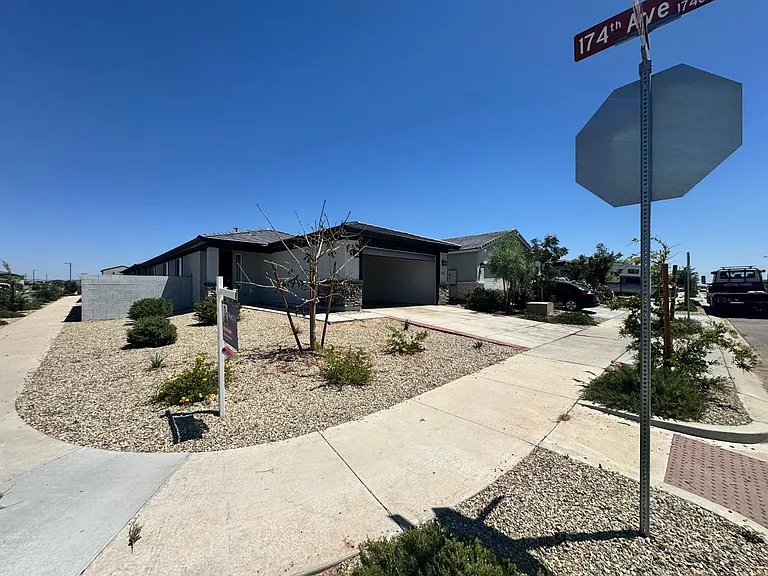 17388 W Country Club Ter — Photo 4
