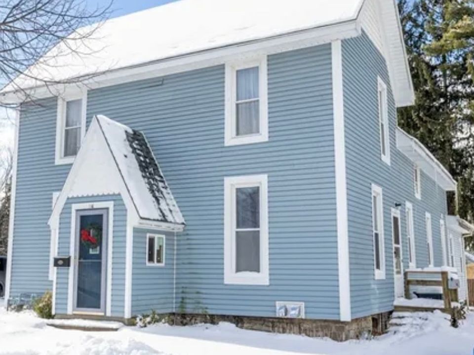 1st image of 14 Marshall Ave #2