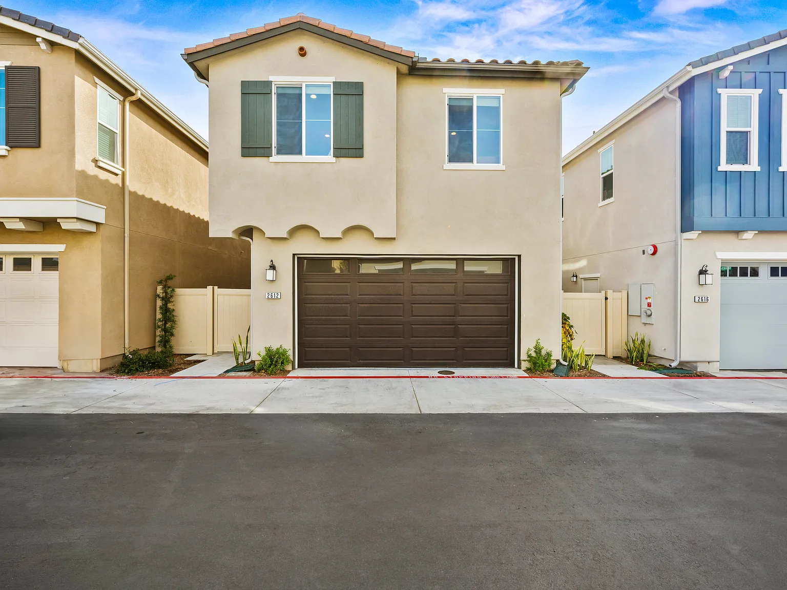 3 bed, 2.5 bath, 1737 sqft, $6,500 — Photo 4