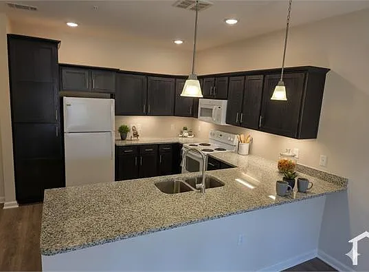 150 Halter Cir