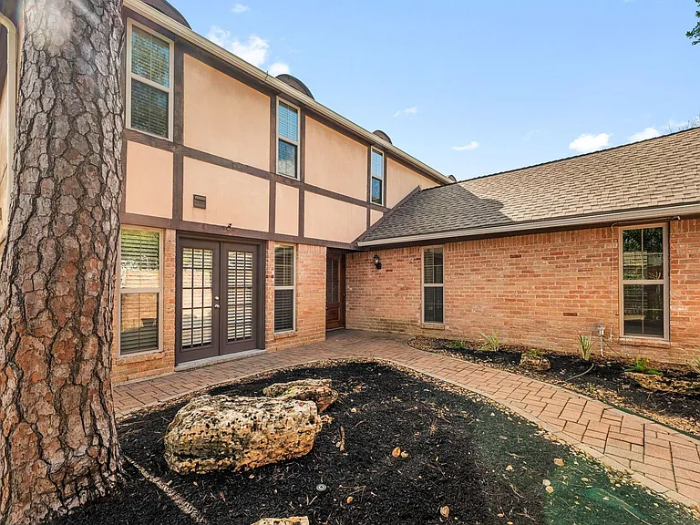 219 Big Hollow Ln — Photo 45