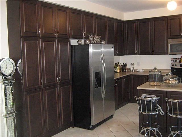 2nd image of 47 Tappet Dr