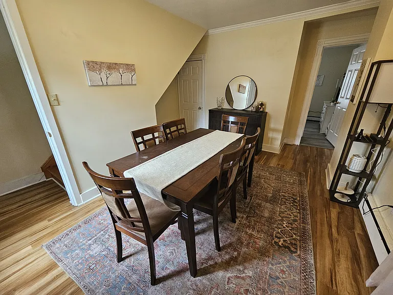 134 Woodlawn Ave #4 — Photo 11