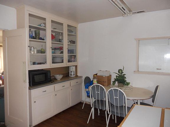 3rd image of 15 W Valerio St #A
