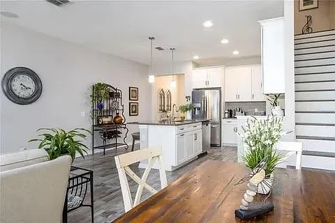 Building Photo - 2453 Golden Pasture Cir #2453