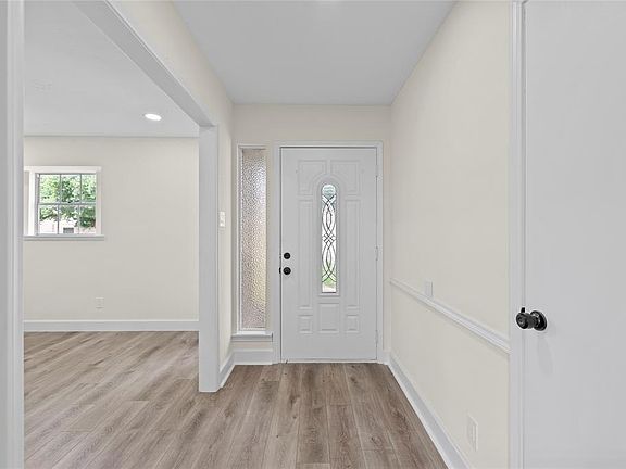 4th image of 9331 Willow Meadow Drive