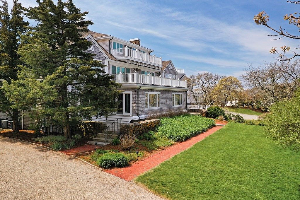 46 Gunning Point Rd APT 2, Falmouth, MA 02540 MLS 73108878 Zillow