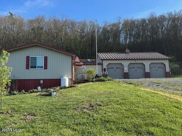 5722 Allegheny Rd, Manns Choice, PA 15550