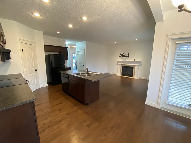 92 Woodbridge Line — Photo 4