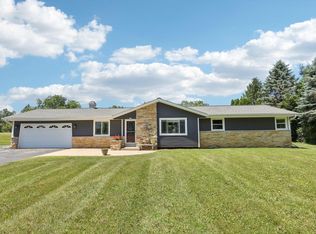 605 Amy Belle Rd, Colgate, WI 53017