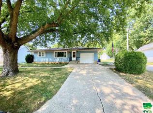 207 W 3rd St, Alta, IA 51002